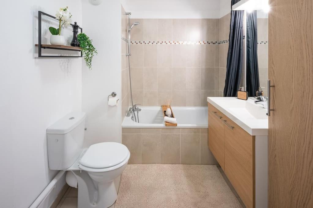 Appartamento L'Excellence-8Min Aeroport-Terrasse-Parking Prive Lingolsheim Esterno foto